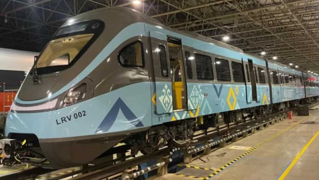 LRT елге  келе жатыр