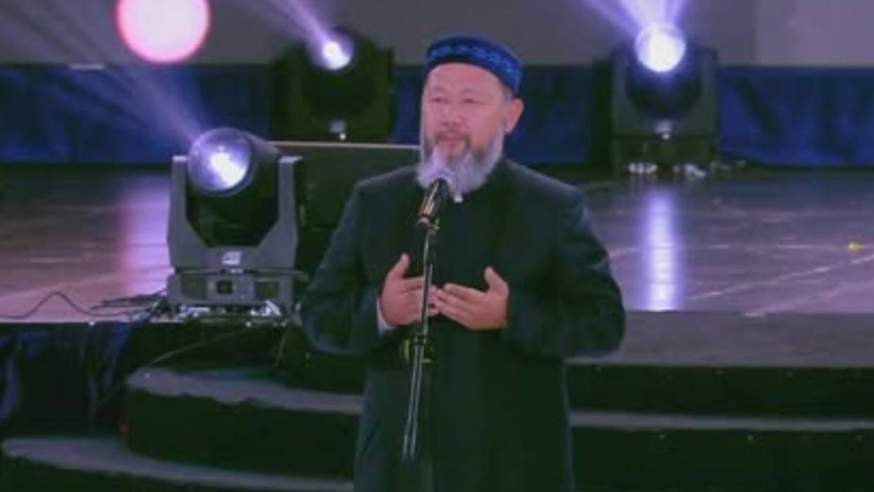 "Шынашақтай қыз екі аяғынан айырылғанда жүрегі сыздамаған": Бас мүфти тойға барып сынға қалды