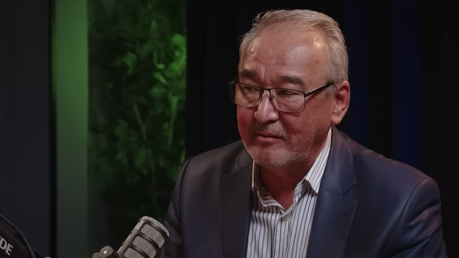 Нұрлан Өнербаев: "Қазақ баласы бола тұра, өз баласымен өзге тілде сөйлесу – жиіркенішті"
