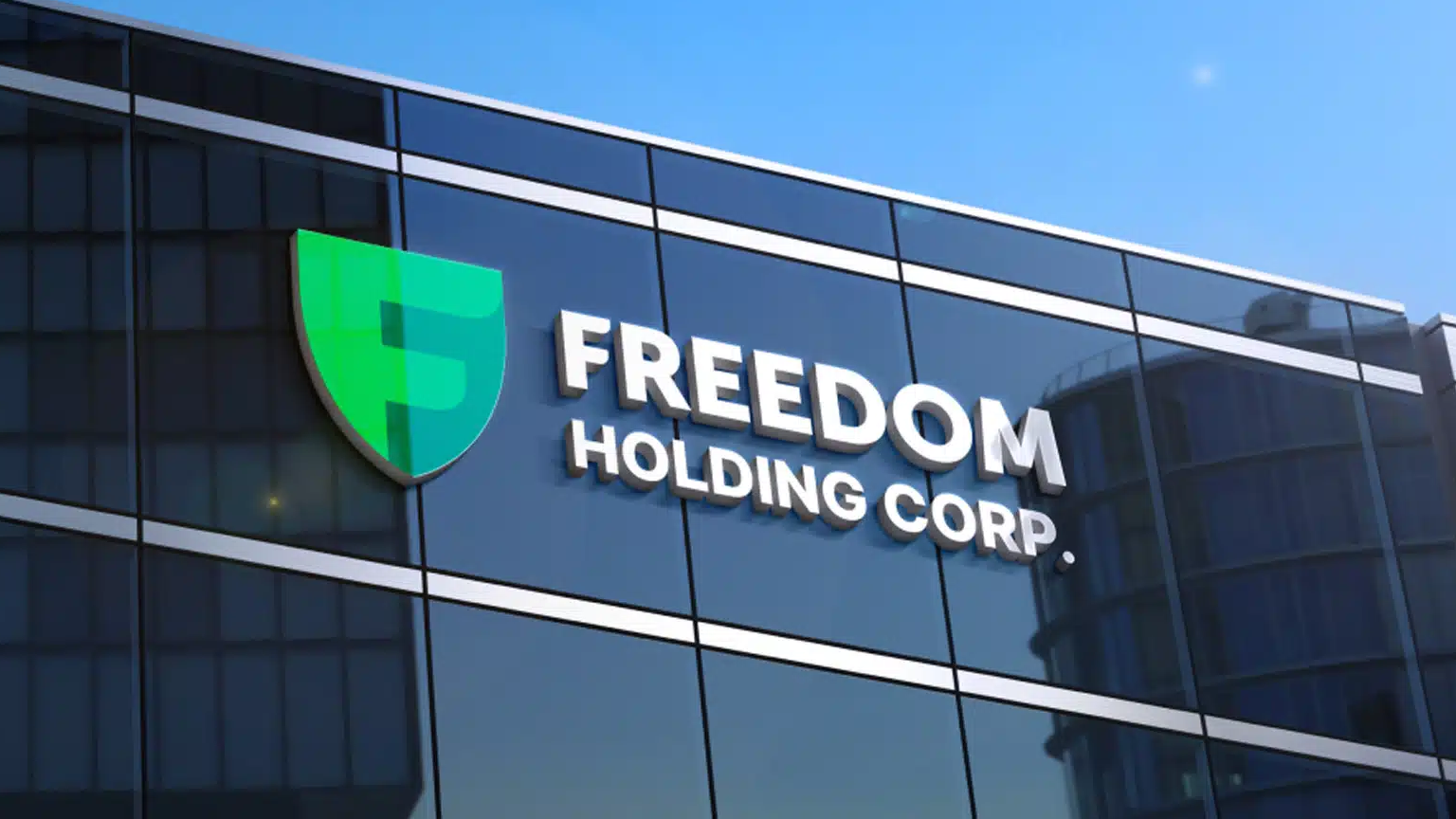 Freedom Bank мыңдаған қазақстандықтың шотын жаппақ. Не болып жатыр?