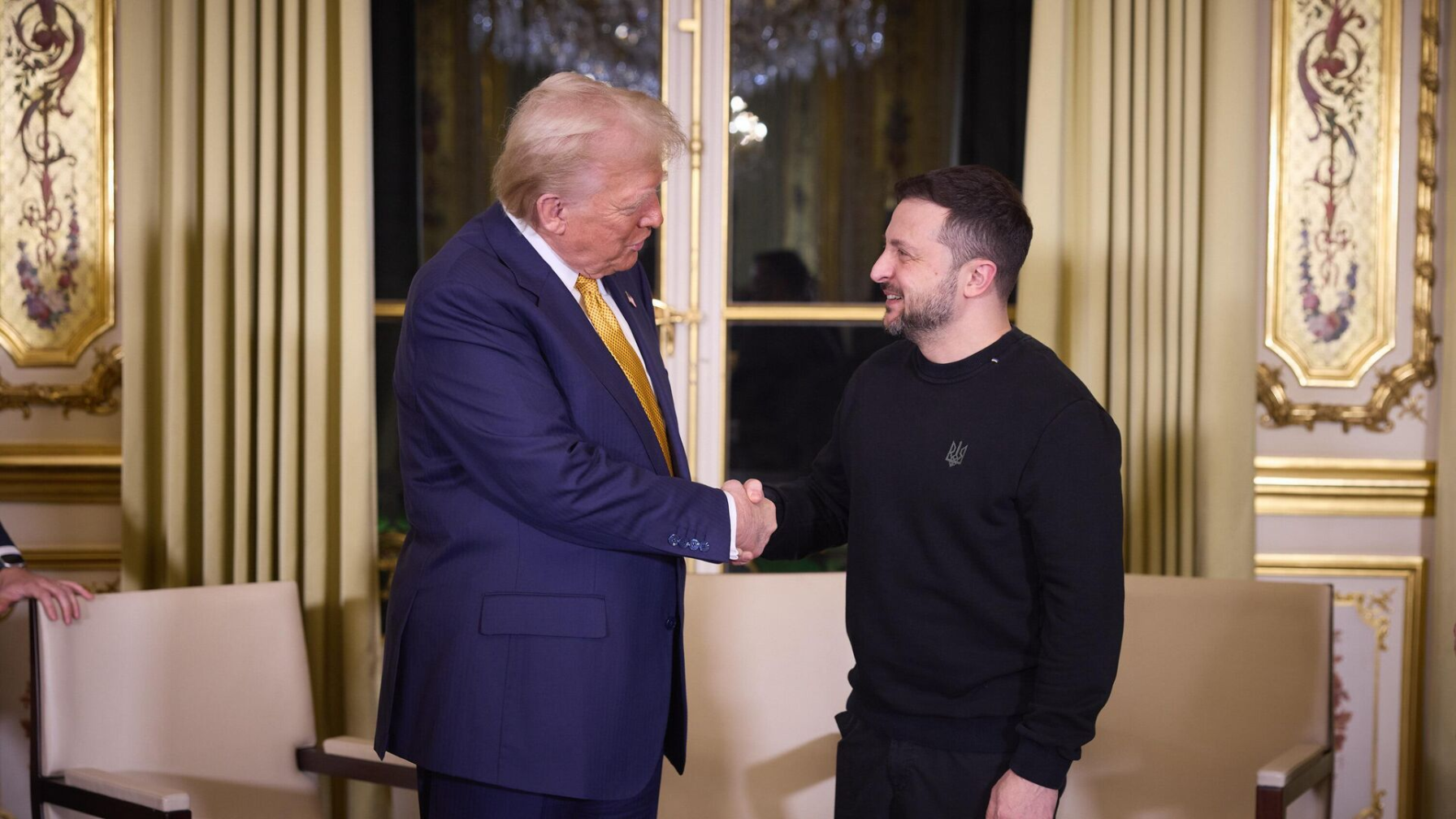 Зеленский мен Трамп соғысты тоқтату жолдарын талқылады
