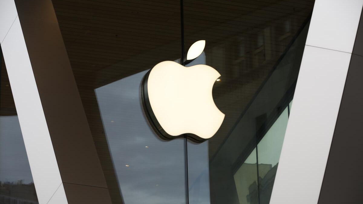 iPhone сатылымы 3 миллиардтан асты