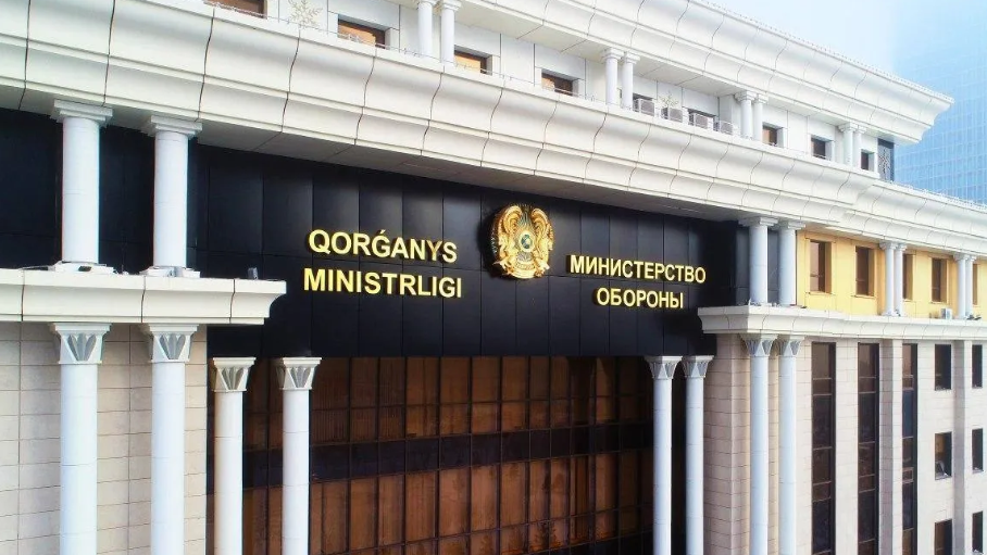 Қорғаныс министрлігі Қазақстан дипломатының Польшада ұсталғанын растады
