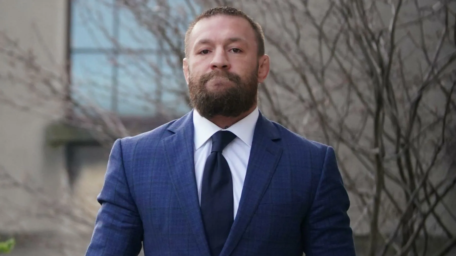 Конор Макгрегор Ирландия президенттігіне үміткерлігін жариялады