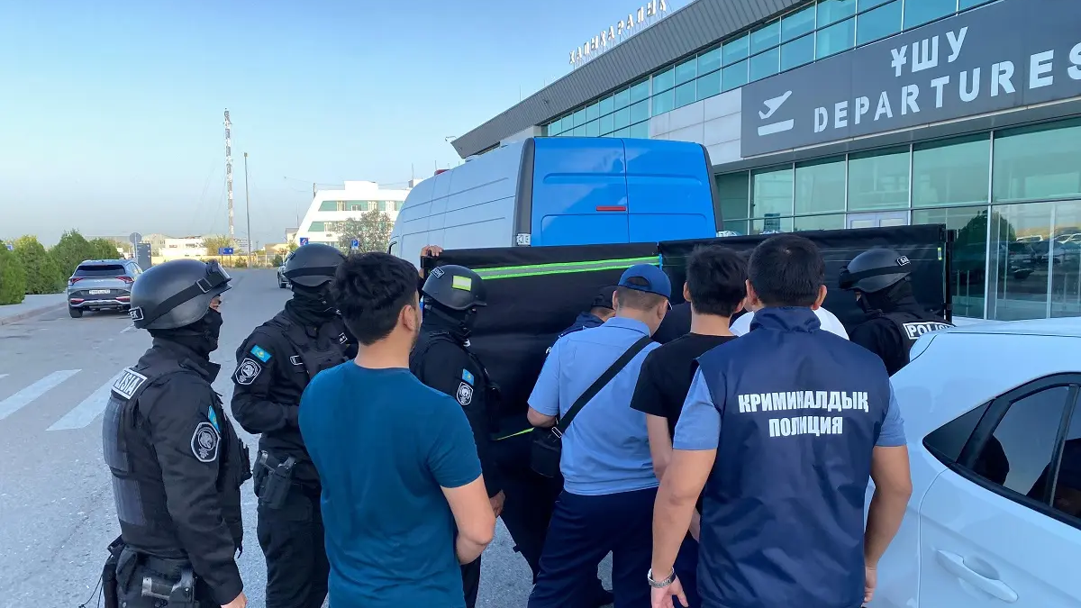 Ақтау әуежайында Алматыдан келген жолаушыдан героин табылды