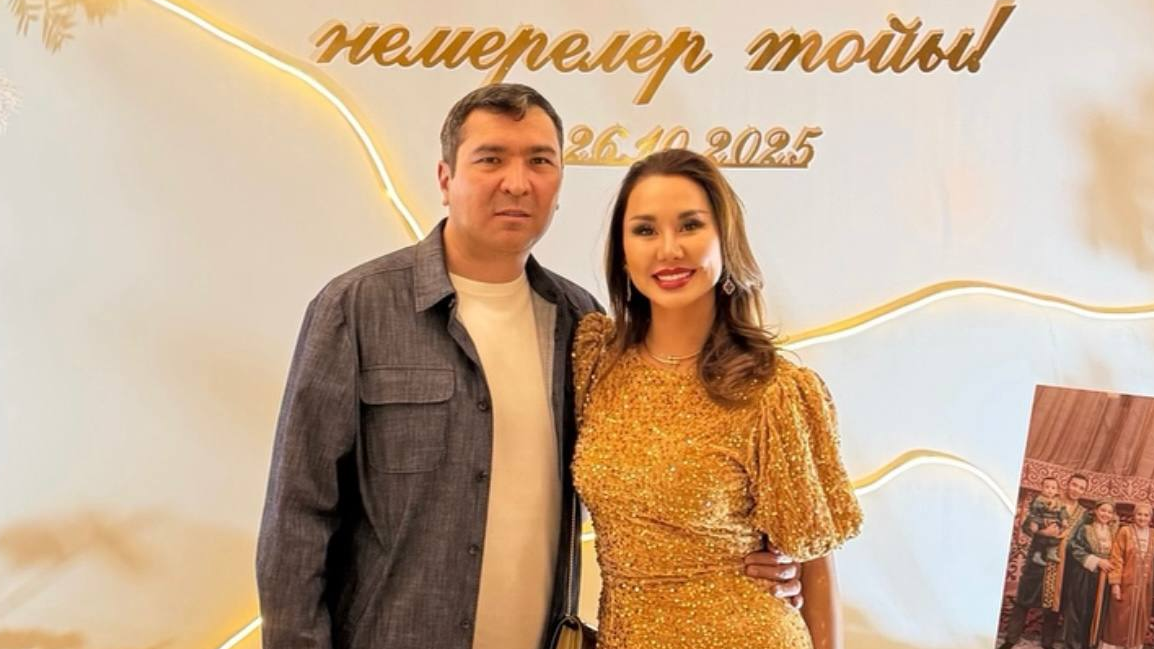 "Жұмабек бәрін қуаттандырады": Динара Сәтжан күйеуінің энергиясын айтып мақтанды (ВИДЕО)