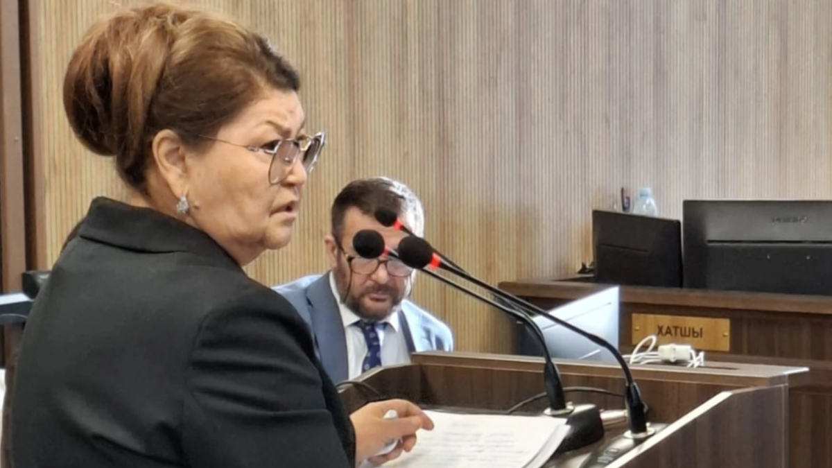 Туысымен соттасқан Бишімбаевтың анасы істі жеңіп шықты