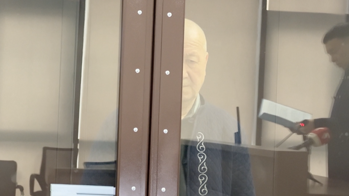 Түркістанда 16 жастағы туысын зорлап, жүкті қылған 71 жастағы қарияға сот үкімі шықты 