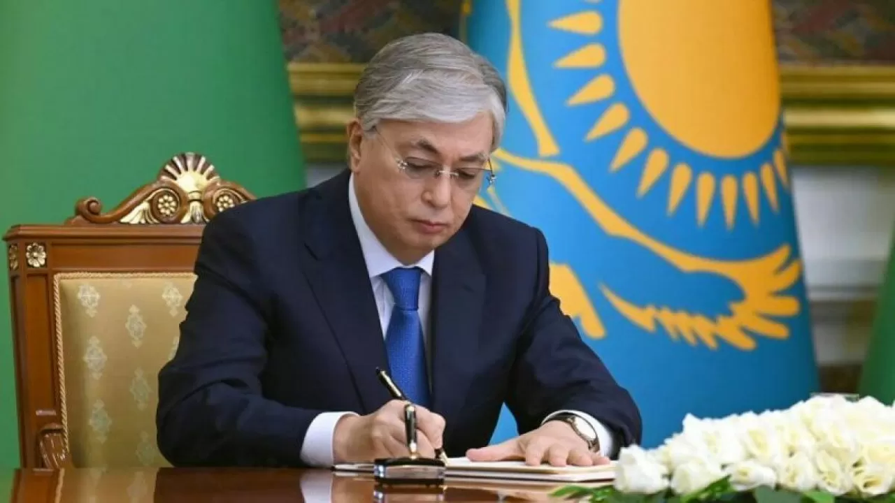 Тоқаев 2026 жылғы әскерге шақыру туралы жарлыққа қол қойды