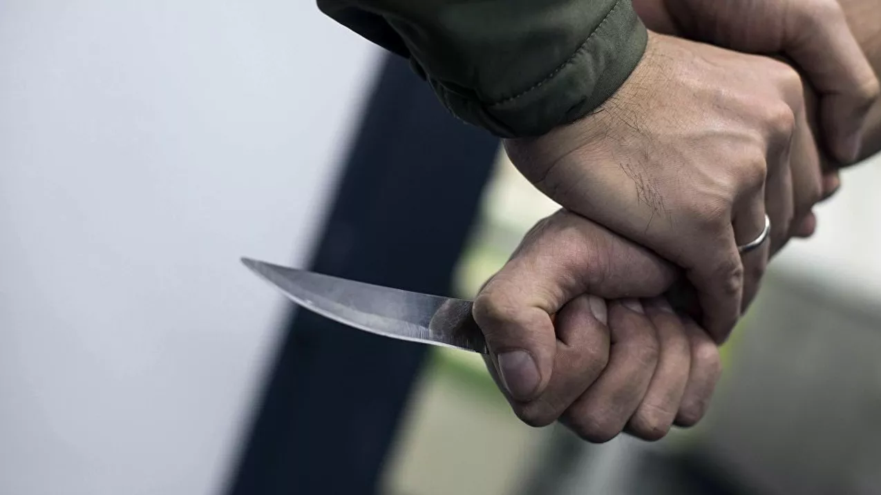 Астанада ер адам танысын пышақтап өлтірді
