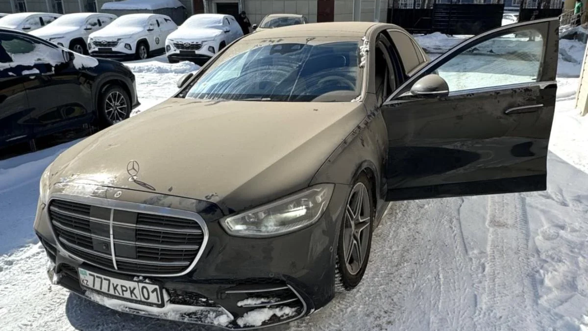 Перизат Қайраттың көлігі аукционға шығарылды 
