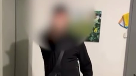 Павлодарда ерекше баласы бар ананың мазасын алған көрші жазаланды