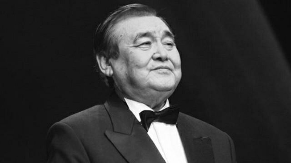 «Адам өледі, ажал қалады»: Ескендір Хасанғалиевтің ұлы әсерлі жазба жариялады