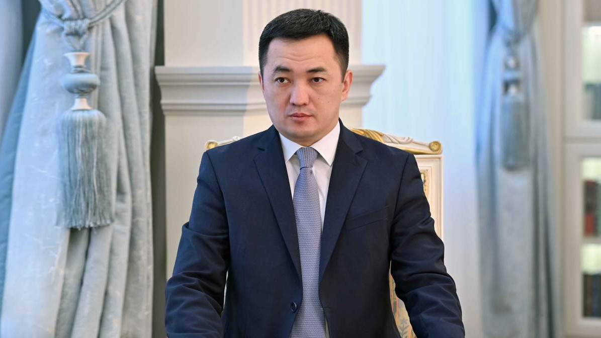 Айбек Дәдебай «Әділет» партиясының жаңа төрағасы болып сайланды