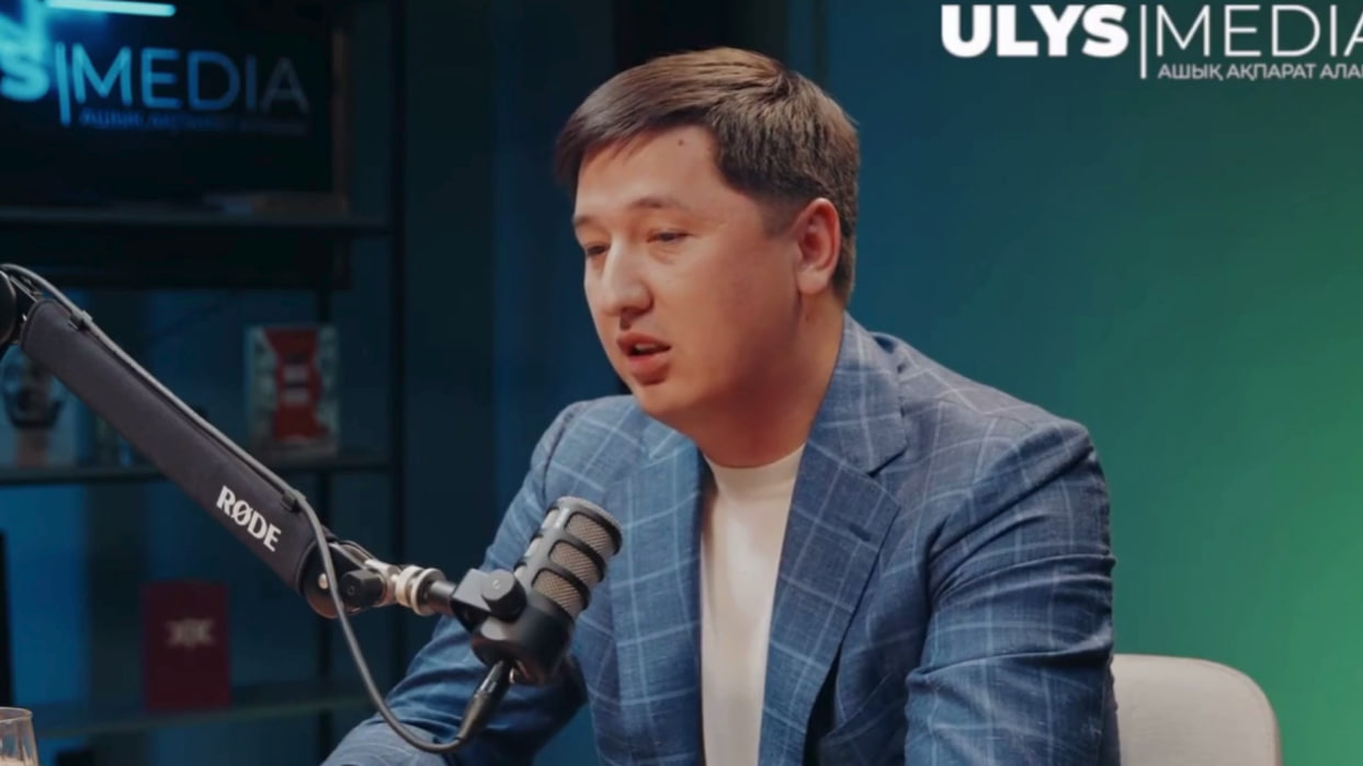 «Президенттің туыстарын танымаймын»: Азамат Үсімбеков жоғары шенділермен байланысы туралы қауесетке нүкте қойды