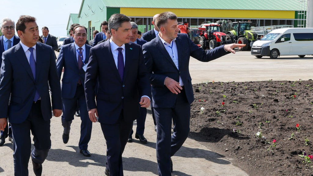 Бектенов оценил цифровизацию и развитие АПК в Северо-Казахстанской области