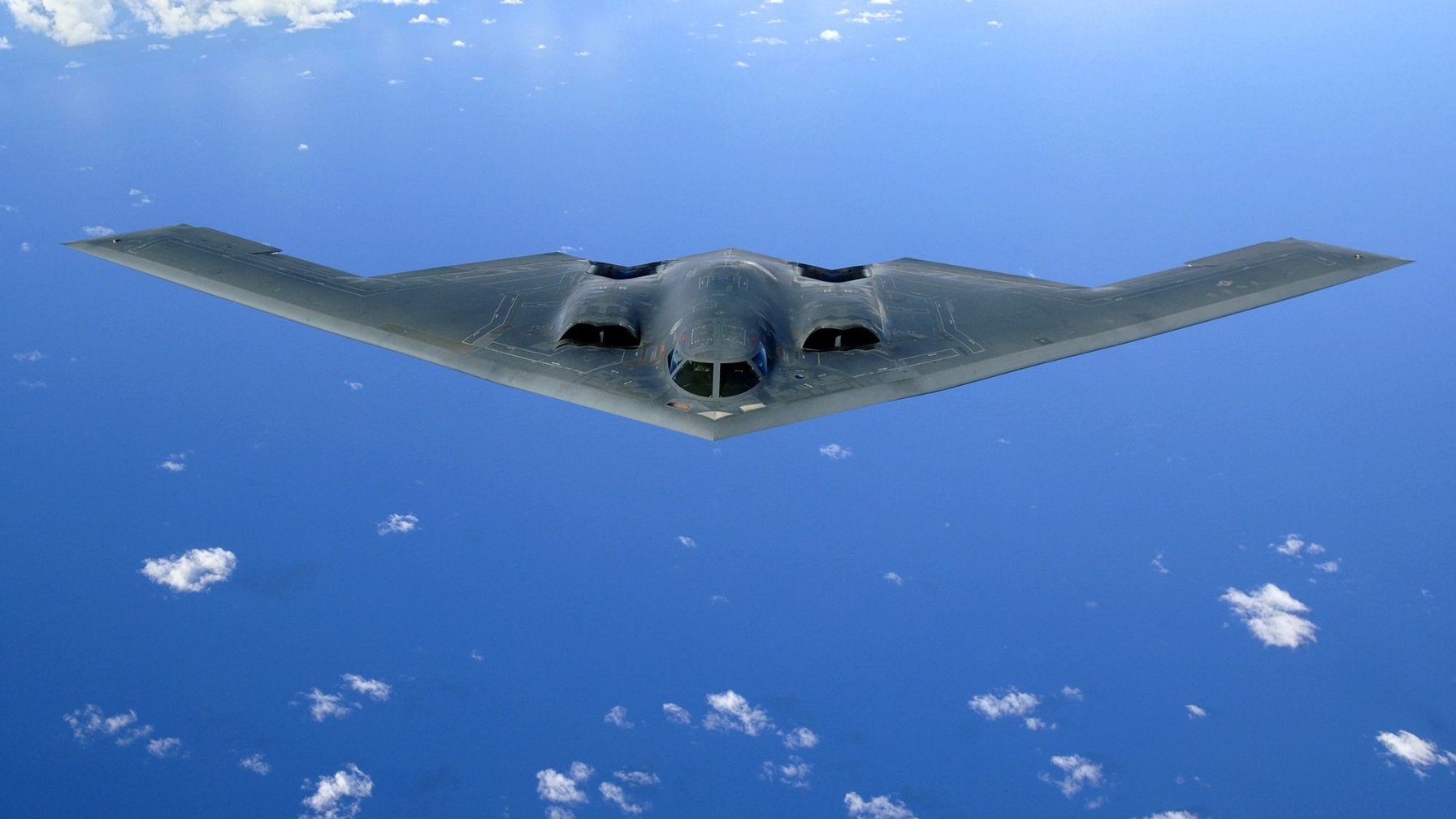 Таяу Шығыста қолданылған B-52 стратегиялық ұшағы Эдвардс базасында апатқа ұшырады
