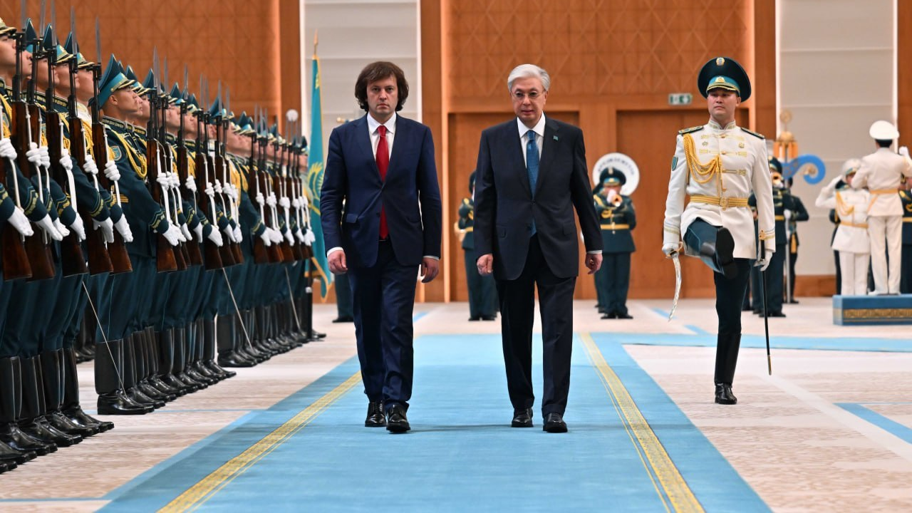 Ақордадағы салтанатты сәт: Қазақстанға Грузия Үкіметінің басшысы келді