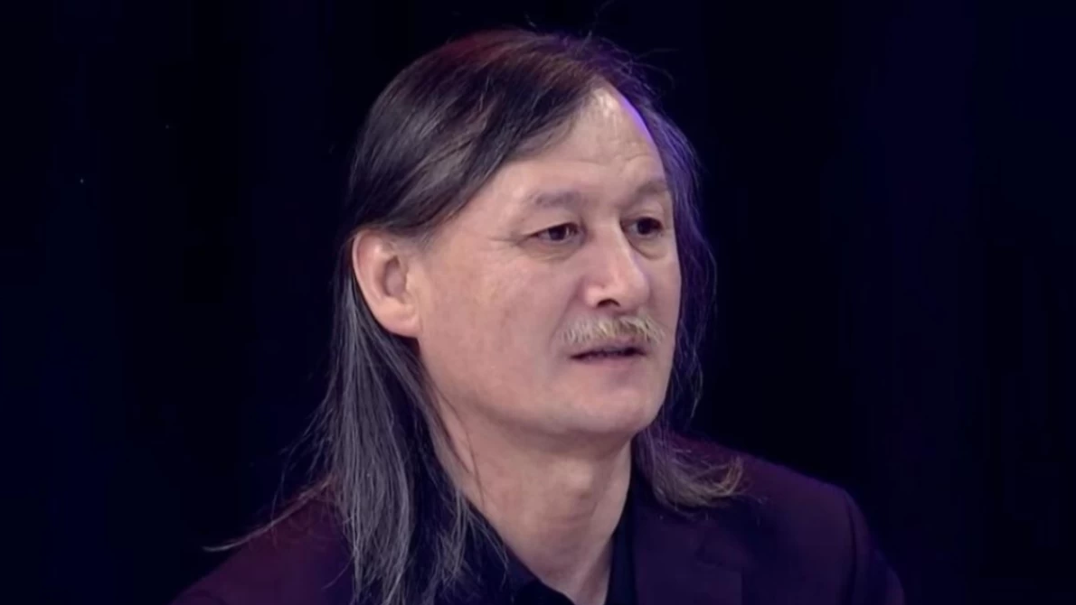 "Дымым қалмады": Ұлықпан Жолдасов өзі туралы өкінішті жайтты айтты (ВИДЕО) 